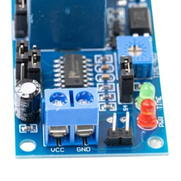 Таймер-реле 12В DC с таймером 1с-1ч Таймерный модуль с реле