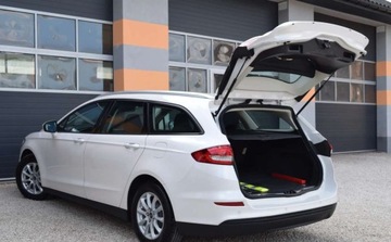 Ford Mondeo V Kombi 2.0 TDCi 150KM 2017 Ford Mondeo 2.0 TDCI PowerShif TITANIUM Edition Lopatki Navi Alum Pdc, zdjęcie 16
