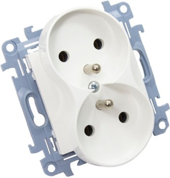Simon 10 SOCKET DOUBLE WITH BOLT для рамы белый