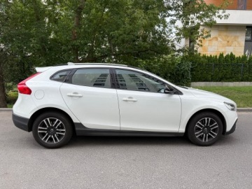 Volvo 2018 Volvo V40 Cross Country D4 Momentum, 190 KM, 2018 r., zdjęcie 7