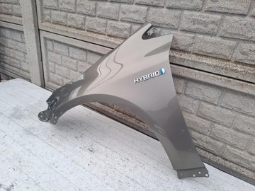 COROLLA HB E21 E210 XII 19-24/SUZUKI SWACE BLATNÍK LEVÝ PŘEDNÍ ORIGINÁLNÍ