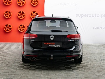 Volkswagen Passat B8 Variant 1.8 TSI BlueMotion Technology 180KM 2015 VOLKSWAGEN Passat 1.8 TSI Combi 180KM 2015, zdjęcie 4