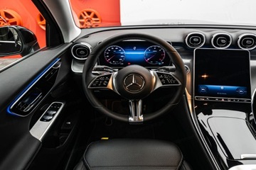 Mercedes GLC C254/X254 Coupe 2.0 220d 197KM 2025 GLC Coupe 220 d 4-Matic Avantgarde 2.0 (197KM) 2025, zdjęcie 6