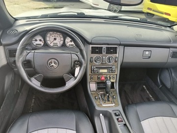 Mercedes SLK R170 Roadster AMG 3.2 V6 (32 AMG) 354KM 2002 MERCEDES-BENZ SLK (R170) 32 AMG Kompressor (170.466) 354 KM, zdjęcie 18