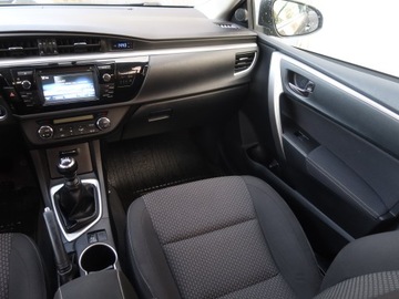 Toyota Corolla X Sedan Facelifting 1.6 Valvematic 132KM 2013 Toyota Corolla 1.6 Valvematic, Salon Polska, zdjęcie 7