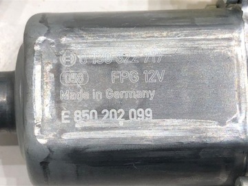ZVEDÁK OKNO LEVÝ PŘEDNÍ SKODA KODIAK 5Q0959801B HATCHBACK