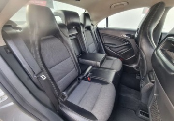 Mercedes CLA C117 Coupe 1.8 200 CDI 136KM 2014 Mercedes-Benz CLA SLICZNY 1.8 CDi Bogata Wersja ORYGINAL Zadbany SERWIS 20, zdjęcie 8