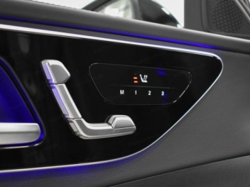 Mercedes Klasa C W206 Kombi 2.0 200d 163KM 2024 Pakiet AMG Premium + Night + Ochrony Przed Kradzieżą, zdjęcie 13