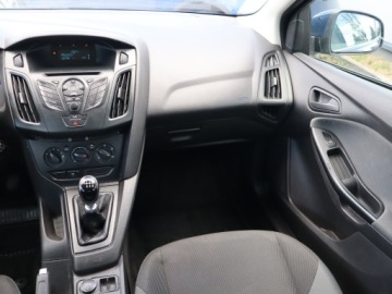 Ford Focus III Hatchback 5d 1.6 Duratorq TDCi DPF 95KM 2013 Ford Focus 1.6 TDCi, Salon Polska, Klima, zdjęcie 7