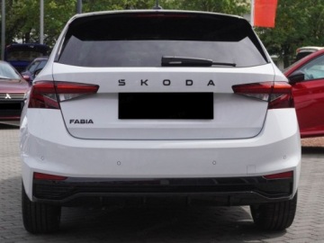 Skoda Fabia IV 1.5 TSI 150KM 2026 SKODA Fabia Monte Carlo 1.5 TSI DSG Hatchback 150KM 2026, zdjęcie 4