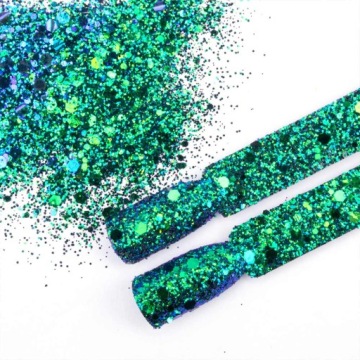 Лак для ногтей GLITTER BOMB Green Effect 05 green princess nails effect