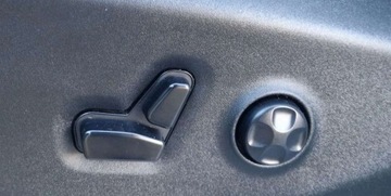 Chrysler Pacifica II 3.6 V6 291KM 2020 Chrysler Pacifica 3.6 V6 291KM Skora LED El. DrzwiKlapa 3.6 Benzyna 291KM, zdjęcie 15