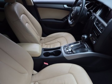 Audi A5 8T Cabrio Facelifting 2.0 TDI 177KM 2012 Audi A5 2.0 TDI, 174 KM, Automat, Skóra, Klima, zdjęcie 8