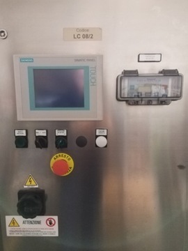 Машина для упаковки в стрейч-пленку DBA-200F 40x22h