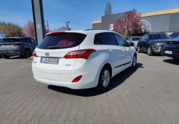 Hyundai i30 II Wagon Facelifting 1.6 CRDi 110KM 2016 Hyundai i30 2016 1.6CRDI 110KM 312.000km Classic Plus Salon Polska 1wl 1.6, zdjęcie 11