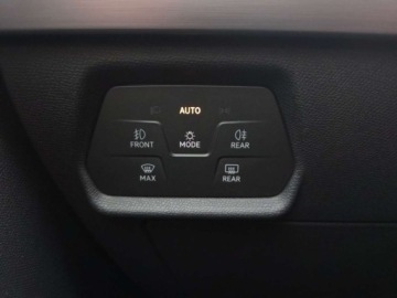 Seat Leon IV 2021 Seat Leon 1.5TSI 150KM FR FV23 DSG Full LED Navi System Pakiet wspomagania, zdjęcie 9