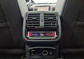 Volkswagen Arteon Fastback Facelifting 2.0 TDI 200KM 2023 Volkswagen Arteon Shooting Brake R-Line 2.0TDI 200KM DSG Kamera360 ACC Hak, zdjęcie 17