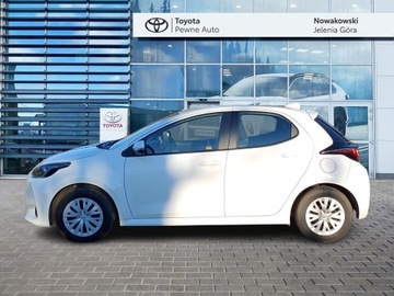 Toyota Yaris IV Hatchback 1.5 Dynamic Force 125KM 2023 Toyota Yaris 1,5-Dual-VVT-iE IV (2020-) 1,5-Dual-V, zdjęcie 2