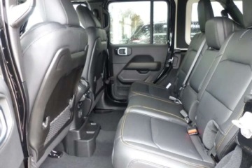 Jeep Wrangler IV 80th Anniversary 2d  Seria 6 2.0 GME Turbo 272KM 2025 Jeep Wrangler SAHARA GME 2.0 Turbo 272 KM ALPINE Polski Salon Od reki, zdjęcie 27