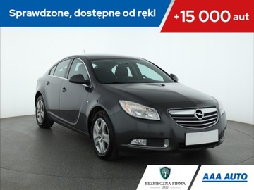 Opel Insignia I Hatchback 2.0 CDTI ECOTEC 130KM 2010 Opel Insignia 2.0 CDTI, Salon Polska, Klima