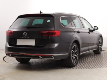 Volkswagen Passat B8 Alltrack Facelifting 2.0 TSI 272KM 2020 VW Passat 2.0 TSI, Salon Polska, 1. Właściciel, zdjęcie 4