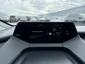 Toyota Prius V (XW60) 2.0  Hybrid Dynamic Force Plug-in 223KM 2023 Toyota Prius Plug-in Hybrid Executive V (2023-), zdjęcie 14