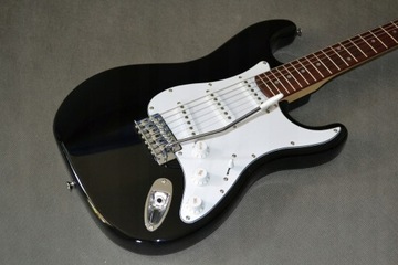 ЭЛЕКТРИЧЕСКАЯ ГИТАРА HARLEY BENTON ST20 STRATOCASTER