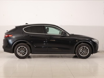 Alfa Romeo Stelvio SUV 2.0 Turbo 200KM 2017 Alfa Romeo Stelvio 2.0 Turbo Q4, Salon Polska, zdjęcie 5