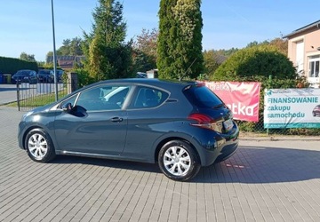 Peugeot 208 I Hatchback 5d Facelifting 1.2 PureTech 82KM 2017 Peugeot 208 I 1.2 Sprowadzony 1 Wl..., zdjęcie 3