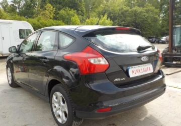 Ford Focus III Sedan Facelifting 1.6 TDCi 95KM 2014 Ford Focus Diesel Okazja 1.6 Diesel 95KM, zdjęcie 16