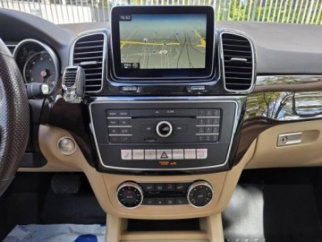 Mercedes GLE W166/C292 2016 mercedes GLE 350 4MATIC, V6 3.5l benzyna 306KMNiski przebieg: 32,557km, zdjęcie 10