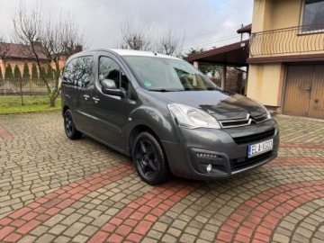 Citroen Berlingo II Combi Facelifting 2015 1.6 BlueHDi 100KM 2015 Citroen Berlingo Citroen Berlingo II (2008 - 2018) 1.6 1.6 Diesel 99KM, zdjęcie 11