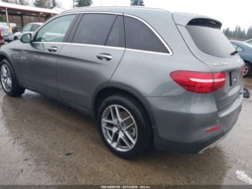 Mercedes GLC C253 2018 Mercedes-Benz GLC 2018 MERCEDES-BENZ GLC 350E 2.0 Hybryda Plug-in 320KM, zdjęcie 3