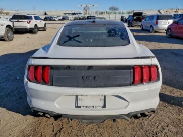Ford Mustang VI Fastback Facelifting 5.0 Ti-VCT 450KM 2022 Ford Mustang Gt 2022 5.0 Benzyna 450KM, zdjęcie 2