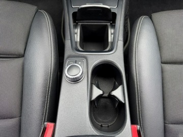 Mercedes Klasa B W246 Sports Tourer Facelifting 2.0 250 211KM 2018 Mercedes B 250 211 KM Automat Full LED Kamera, zdjęcie 29