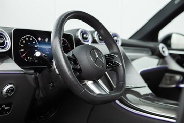 Mercedes GLC C254/X254 Coupe 2.0 220d 197KM 2024 Mercedes-Benz GLC 220d 4Matic Bogate Wyposazenie Mercedes-Benz Autotrade, zdjęcie 19