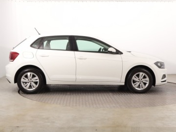 Volkswagen Polo VI Hatchback 5d 1.0 TSI 95KM 2018 VW Polo 1.0 TSI, Salon Polska, VAT 23%, Klima, zdjęcie 5