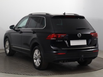 Volkswagen Tiguan II SUV 2.0 TDI 150KM 2018 VW Tiguan 2.0 TDI, 4X4, DSG, Klima, Klimatronic, zdjęcie 3