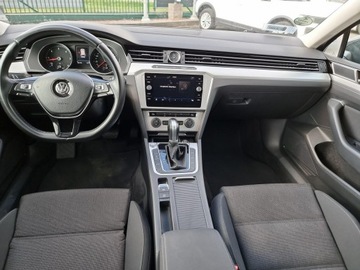 Volkswagen Passat B8 Variant 2.0 TDI BlueMotion SCR 150KM 2018 Volkswagen Passat 2.0 TDI BMT Comfortline. SK324NW, zdjęcie 8