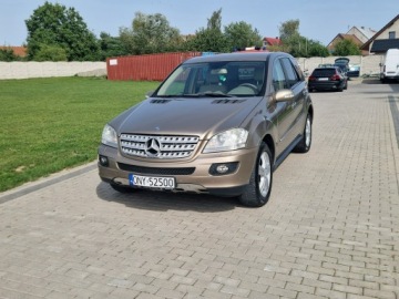 Mercedes Klasa M W164 Off-roader 4.0 V8 (420 CDI) 306KM 2008 Mercedes ML 420 420cdi V8 306KM Pneumatyka Bixenon, zdjęcie 1