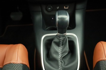 Citroen C3 III Hatchback 1.2 PureTech 110KM 2017 Citroen C3 1.2 PureTech, Salon Polska, Serwis ASO, zdjęcie 15