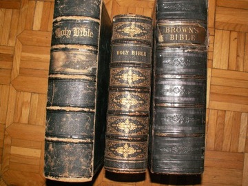 stara biblia w języku angielskim