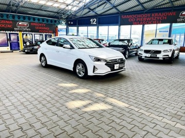 Hyundai Elantra VI Sedan Facelifting 1.6 MPI Gamma 128KM 2020 Hyundai Elantra NAVI KAMERA 1-WŁ. Kraj Bezwyp, zdjęcie 4