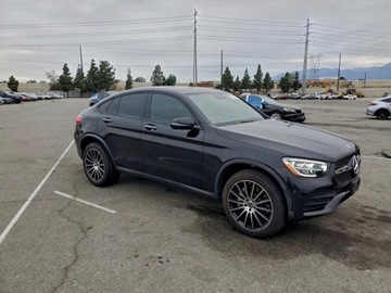 Mercedes GLC 2022 Mercedes-Benz GLC 2022 MERCEDES-BENZ GLC COUPE 300 4MATIC 2.0 Benzyna 255KM, zdjęcie 3