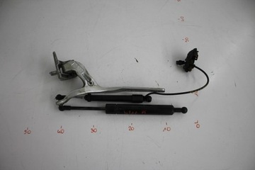 ПЕТЛЯ КРЫШКИ БАГАЖНИКА ПРАВАЯ ЗАДНЯЯ MERCEDES W211