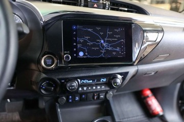 Toyota Hilux VIII Podwójna kabina Facelifting 2.8 D-4D 204KM 2024 Toyota Hilux 2.8 D-4D mHEV Double Cab Executive 4x4 aut 2.8 Diesel 204KM, zdjęcie 34