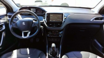 Peugeot 2008 I SUV 1.6 VTi 120KM 2014 Peugeot 2008 GT 1.6i 120 kM Led Klima Navi Skory Jak Nowy Tylko 82 tys km, zdjęcie 4