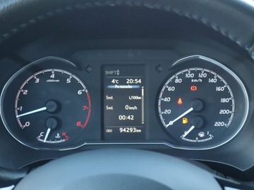 Toyota Yaris III Hatchback 5d Facelifting 2017 1.5 Dual VVT-iE 111KM 2017 Toyota Yaris 1.5 Dual VVT-i, Salon Polska, zdjęcie 10