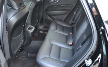Volvo XC60 II Crossover D4 190KM 2019 Volvo XC 60 Volvo XC 60 D4 Geartronic Inscription 2.0 Diesel 190KM, zdjęcie 23
