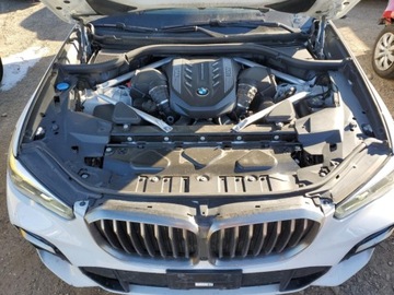 BMW X5 G05 2022 BMW X5 M50I 2022 4.4l 4.4 Benzyna 523KM, zdjęcie 6